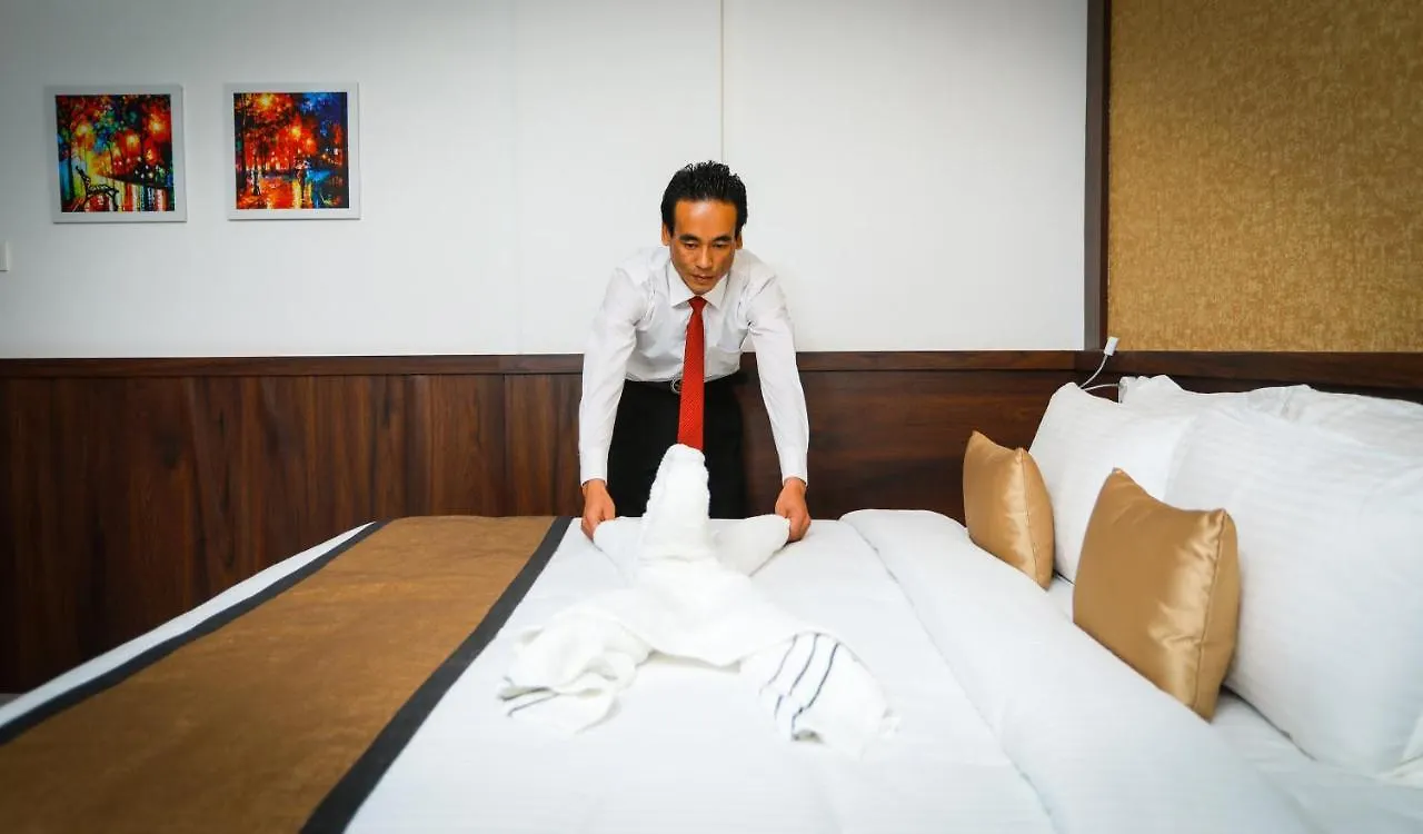 Hotel Emperor 坎努尔