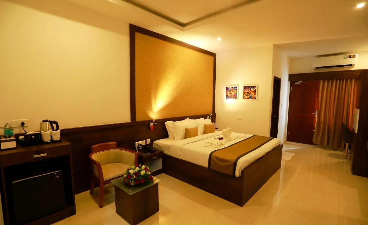 Hotel Emperor Kannur