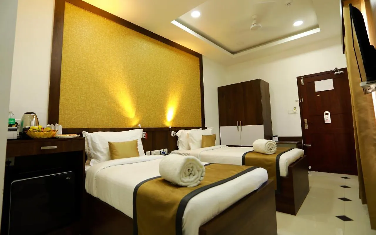 Hotel Emperor Kannur